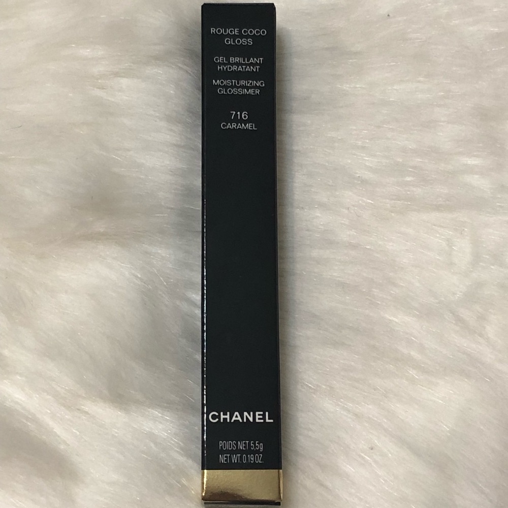 CHANEL Rouge Coco Lip Gloss in 716 Caramel